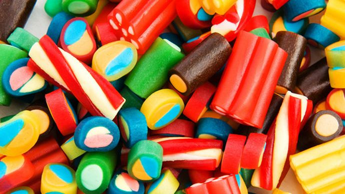 Syntetická barviva ve sladkostech | onefit.cz